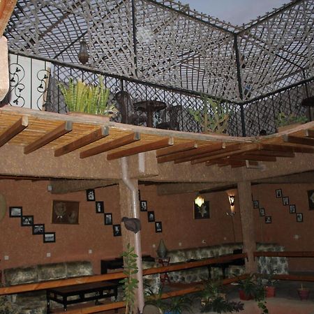 Riad Asrir Tiznit Buitenkant foto