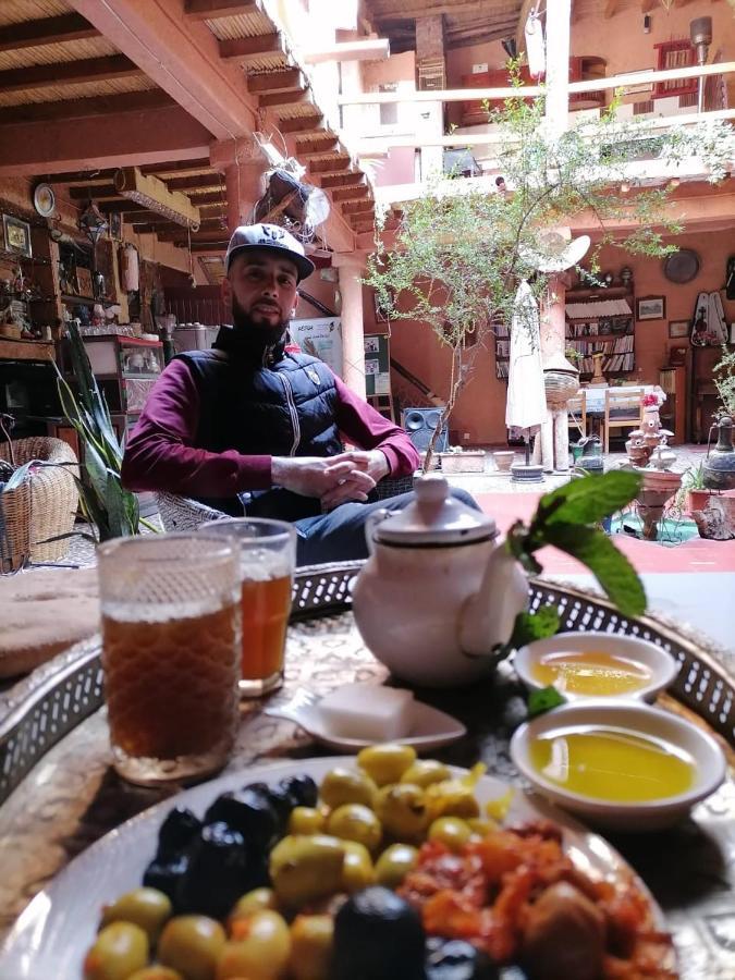 Riad Asrir Tiznit Buitenkant foto