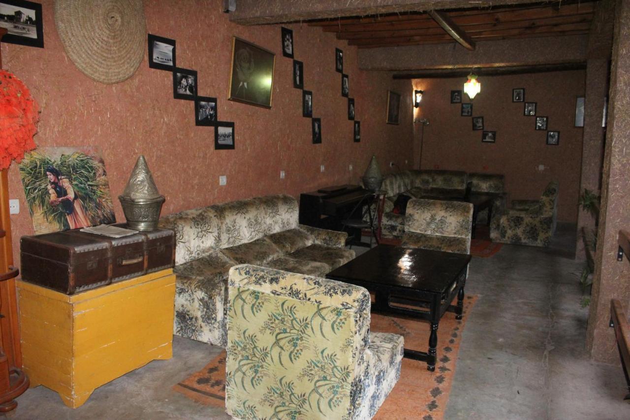 Riad Asrir Tiznit Buitenkant foto