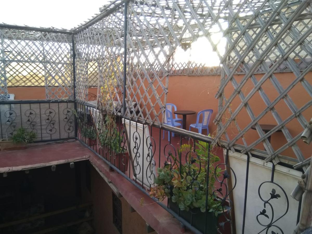 Riad Asrir Tiznit Buitenkant foto
