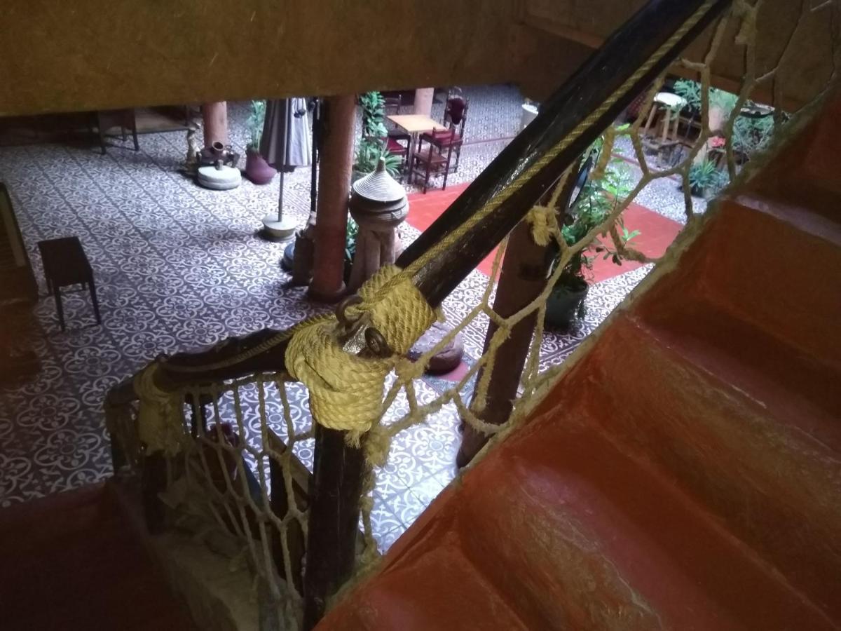 Riad Asrir Tiznit Buitenkant foto