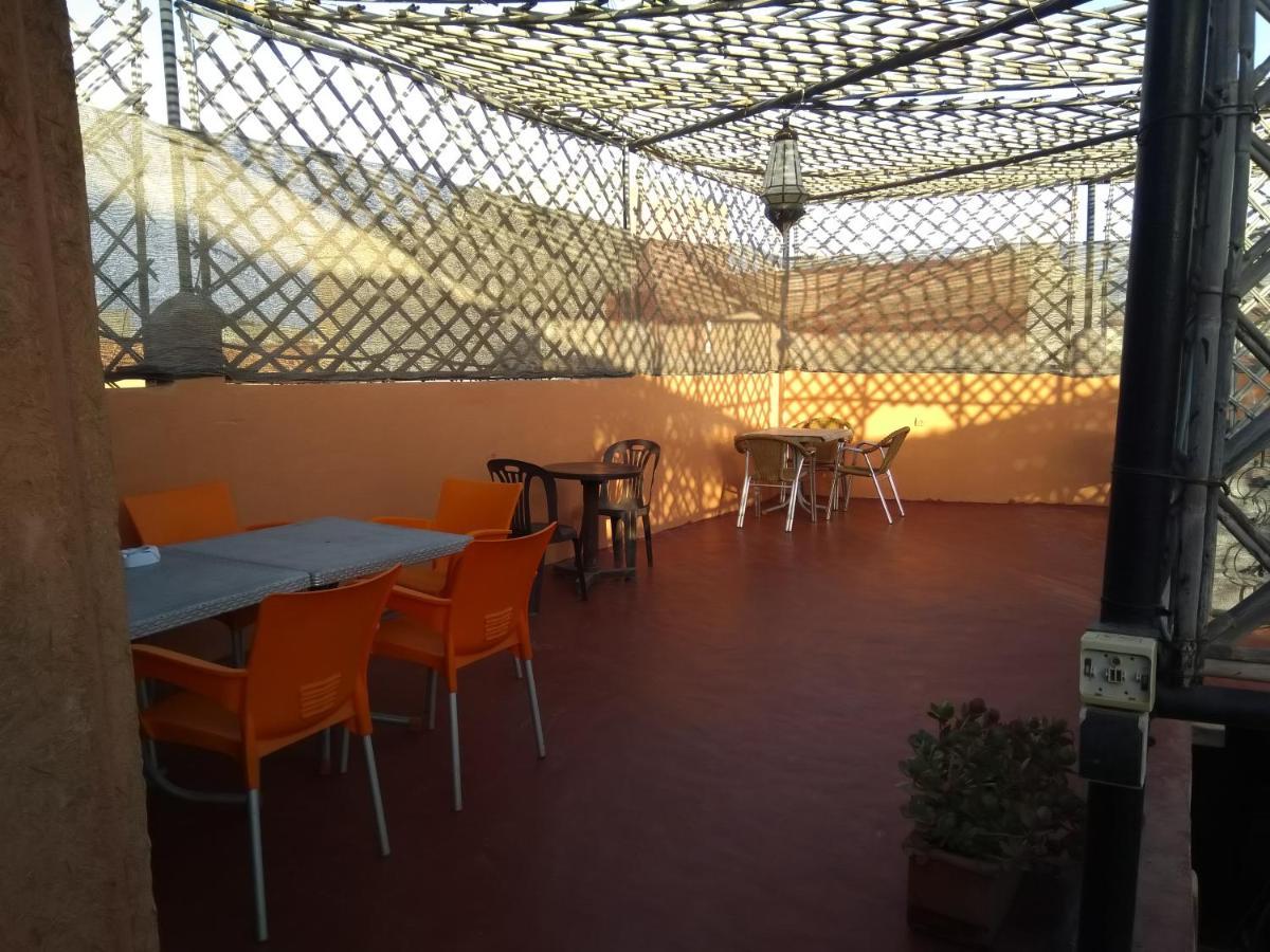 Riad Asrir Tiznit Buitenkant foto