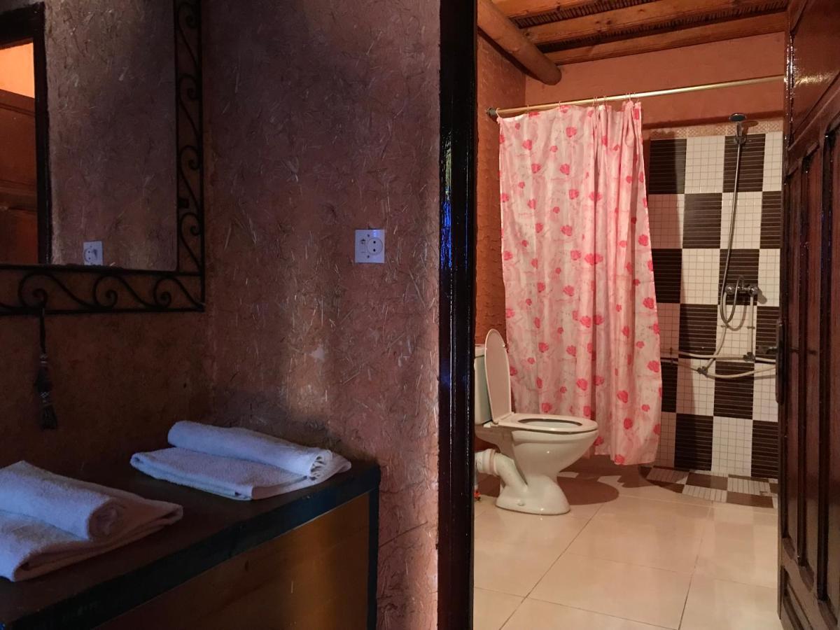 Riad Asrir Tiznit Buitenkant foto