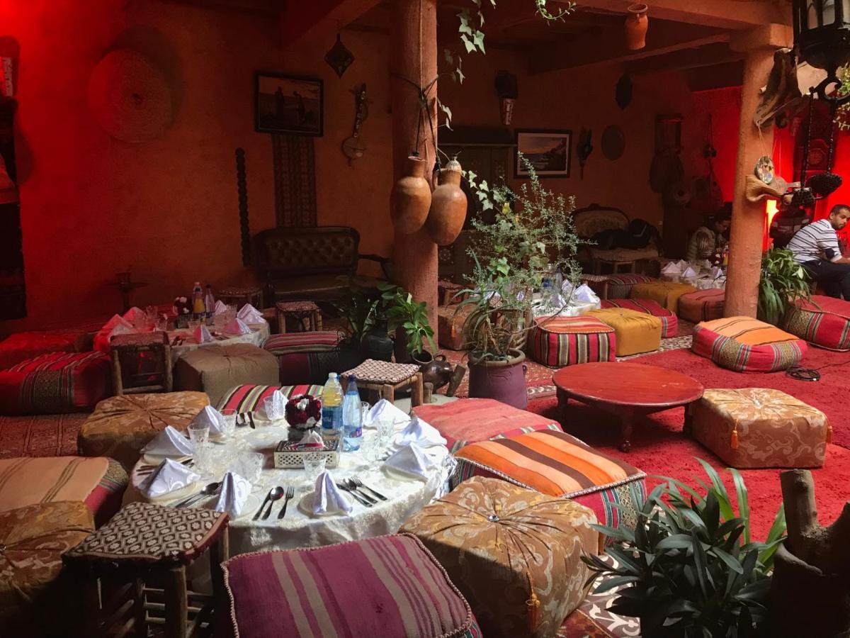 Riad Asrir Tiznit Buitenkant foto
