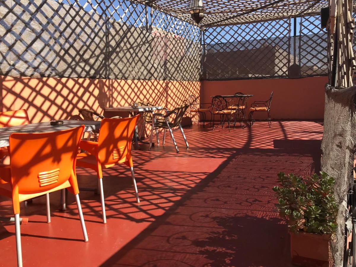 Riad Asrir Tiznit Buitenkant foto