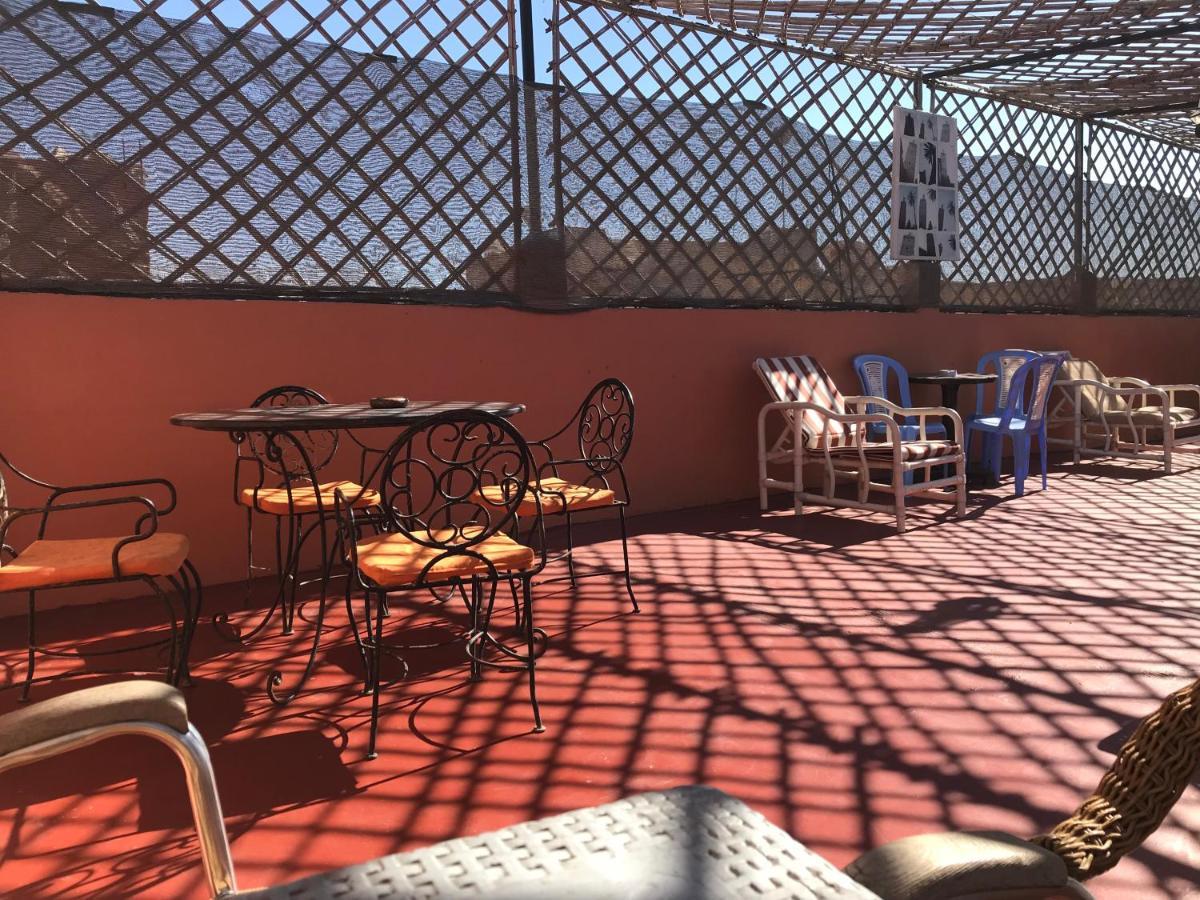 Riad Asrir Tiznit Buitenkant foto
