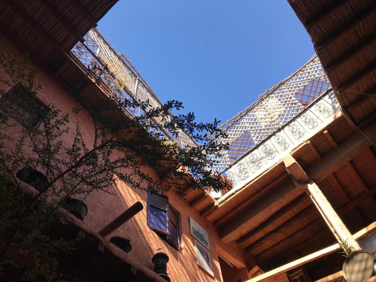 Riad Asrir Tiznit Buitenkant foto