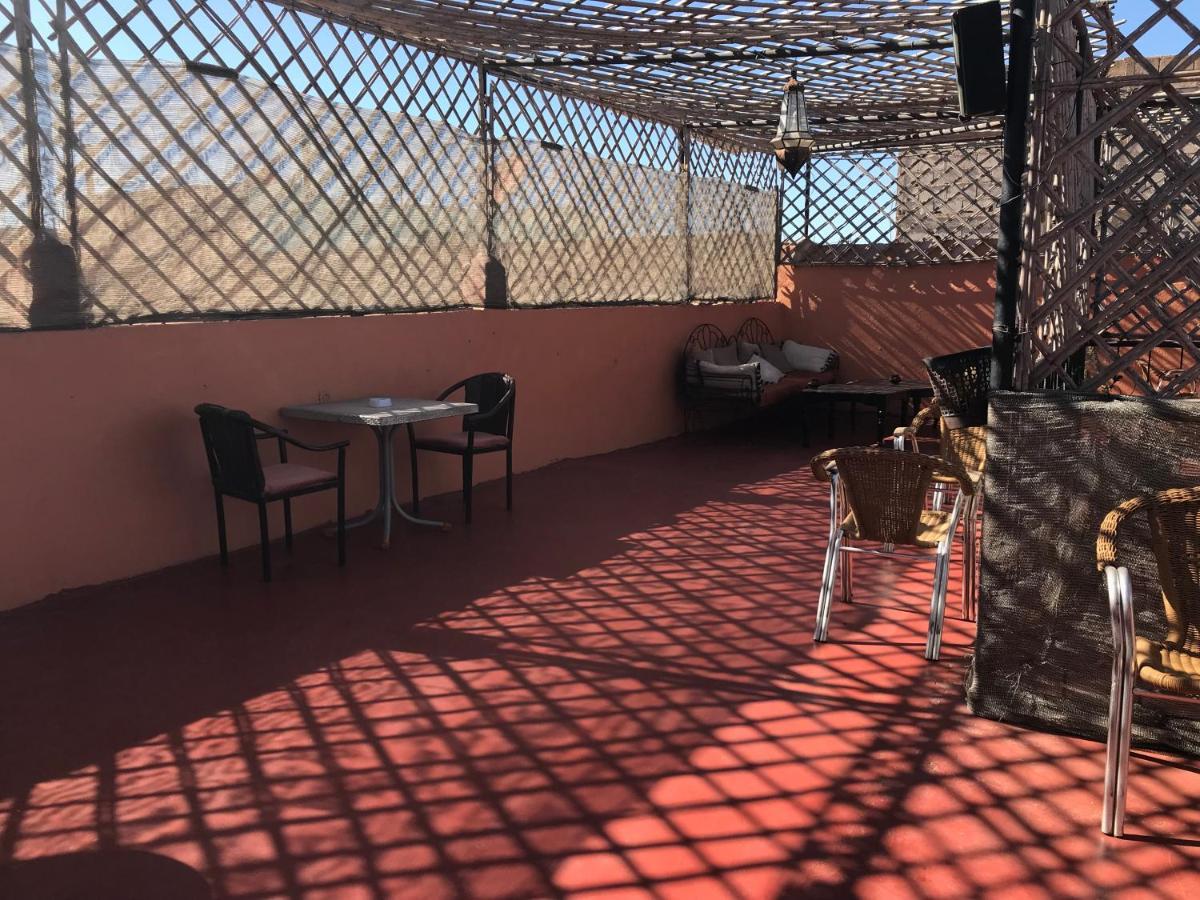 Riad Asrir Tiznit Buitenkant foto