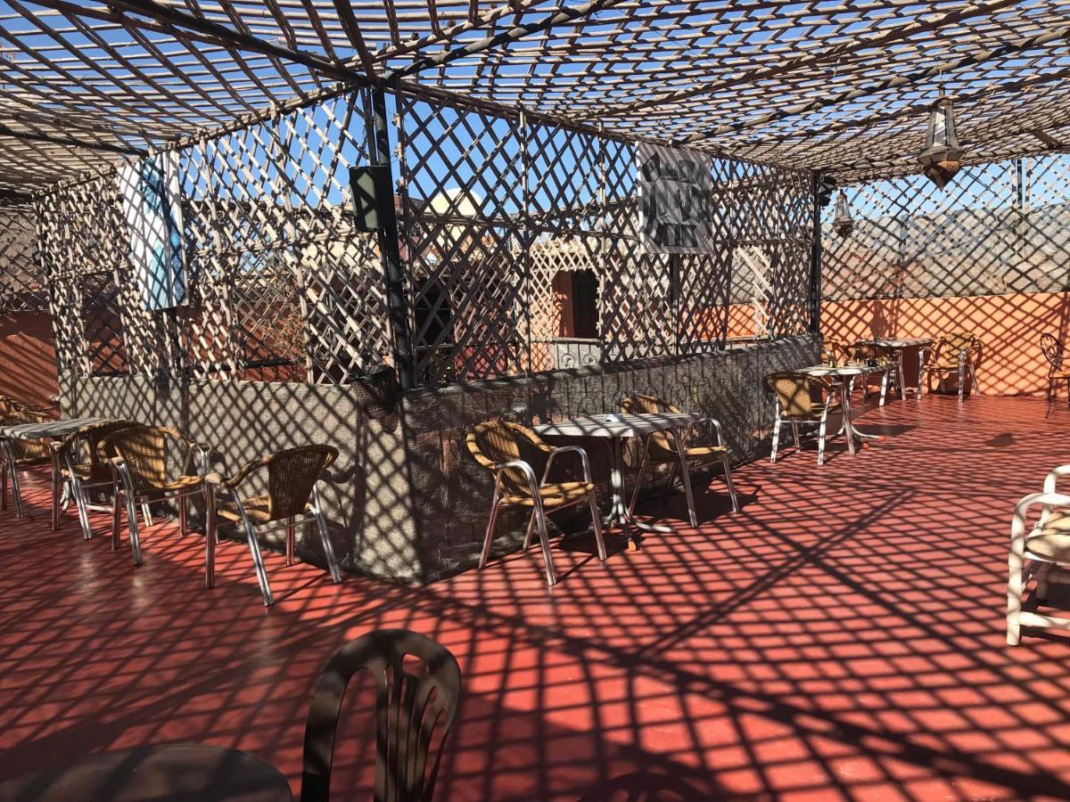 Riad Asrir Tiznit Buitenkant foto
