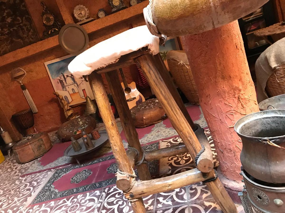 Riad Asrir Tiznit Buitenkant foto
