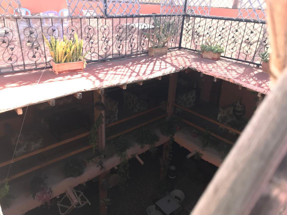 Riad Asrir Tiznit Buitenkant foto